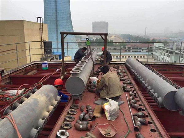 天氣炎熱,請石聯(lián)熱電鍋爐煙氣治理項目部的同志們注意防暑降溫! 天氣炎熱,請石聯(lián)熱電鍋爐煙氣治理項目部的同志們注意防暑降溫!